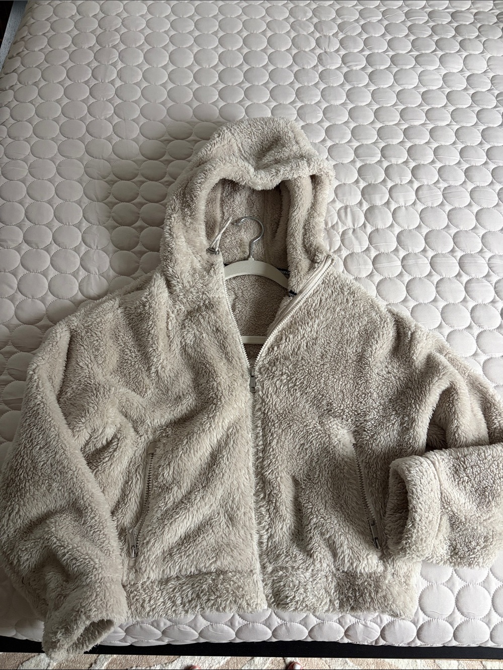 Calvin Klein Performance Sherpa Hooded Zip Jacket - XS Cream